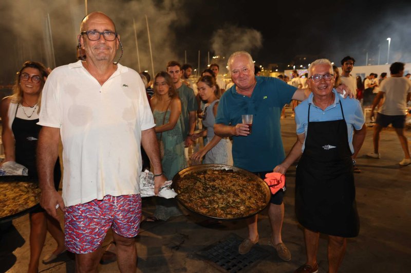 GANADORES y GALERIA de FOTOS del Concurso de Paellas del CN Jávea GANADORES y GALERIA de FOTOS del Concurso de Paellas del CN Jávea